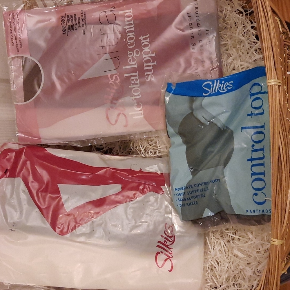 Vintage Pantyhose  NWT